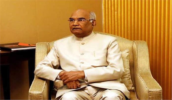 डॉक्टर गरीब और अमीर का समान भाव से इलाज करें: काेविंद