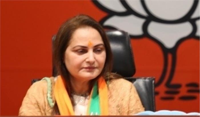 रामपुर में चल रही बॉलीवुड की रुलानेवाली कहानी