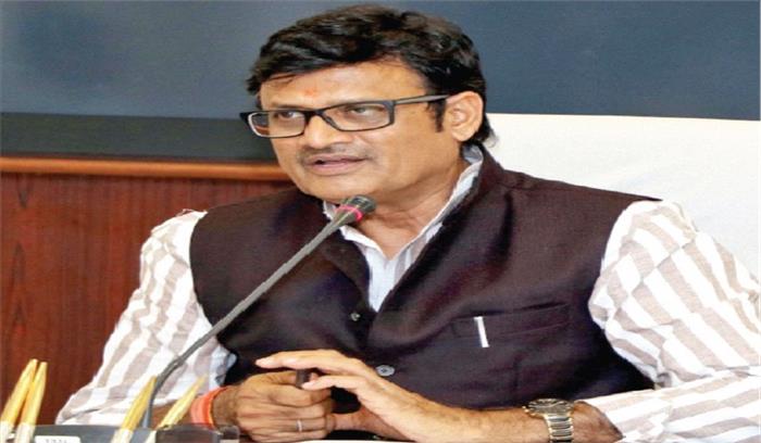 किसानों के नाम पर कांग्रेस कर रही है घटिया राजनीति : राठौड़