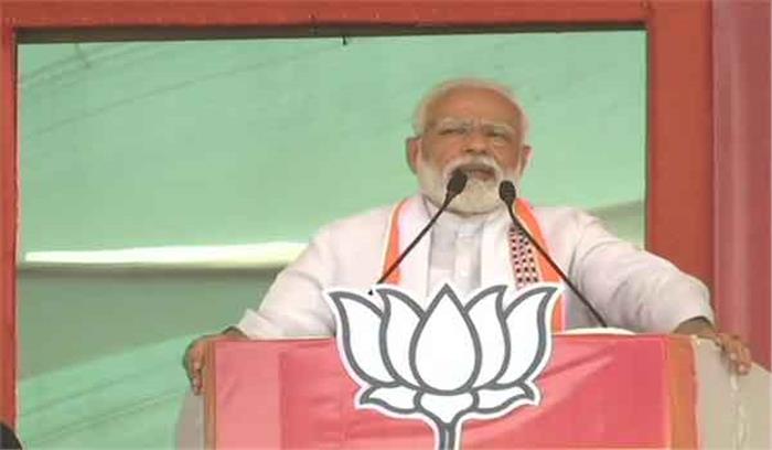 अपनी सीट बचाने के फेर में दिग्विजय ने नहीं किया वोट: मोदी