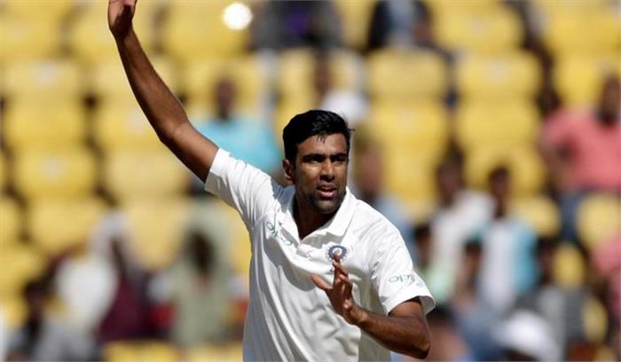 अश्विन ने की मुरलीधरन के रिकॉर्ड की बराबरी