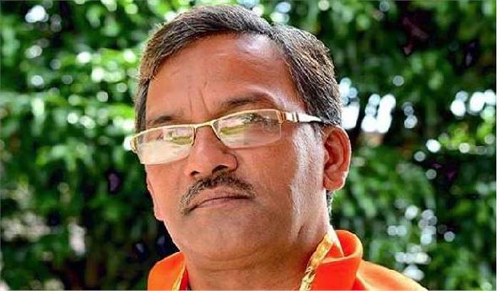 नीति आयोग के समक्ष रखे जाने वाले मुद्दों पर रावत की चर्चा