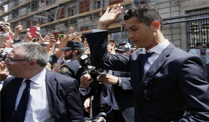 दोस्ताना मैचों के लिए पुर्तगाल की राष्ट्रीय टीम में शामिल हुए रोनाल्डो