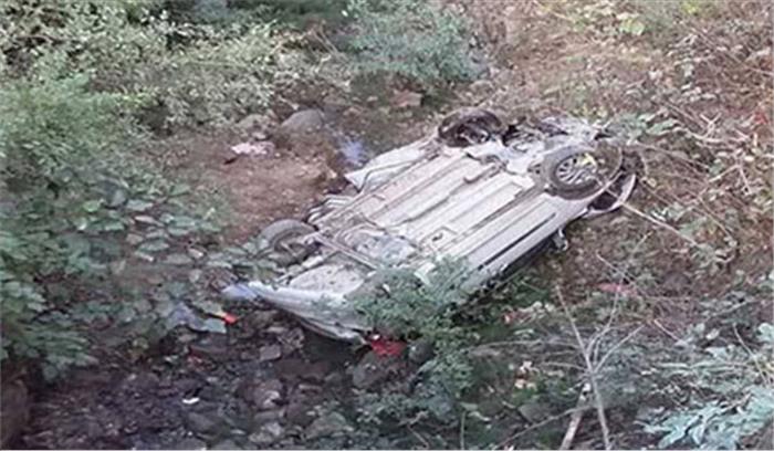 मध्यप्रदेश:खाई में गिरे वाहन से एक नरकंकाल बरामद