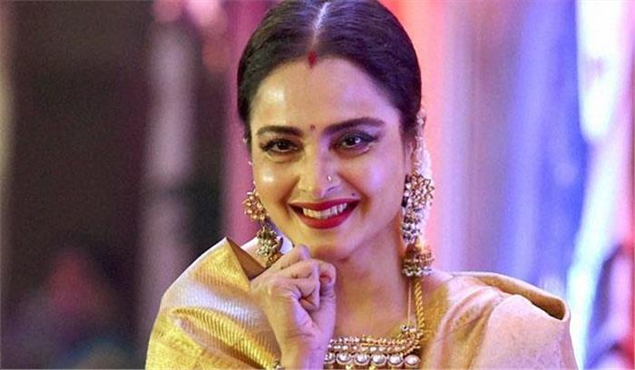 रेखा के जन्मदिवस पर उनके करियर की एक झलकी