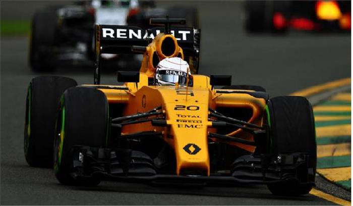 रेनो ने लांच की नई फॉर्मूला-1 कार