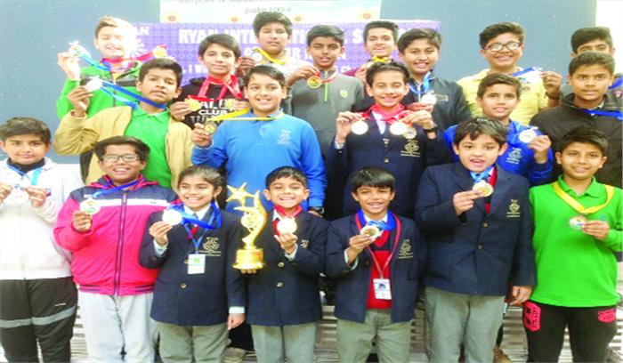 बैडमिंटन चैम्पियनशिप में रायन इंटरनेशन बना ओवर ऑल चैम्पियन बैडमिंटन चैम्पियनशिप में रायन इंटरनेशन बना ओवर ऑल चैम्पियन