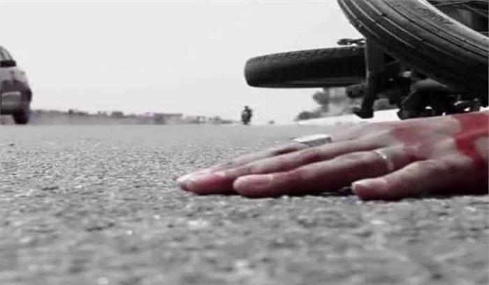 आरक्षक की सड़क हादसे में मौत ​​​​​​​