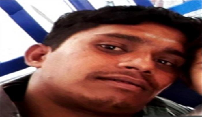 ई-रिक्शा चालक की पीट-पीटकर हत्या ई-रिक्शा चालक की पीट-पीटकर हत्या