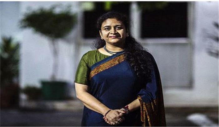 प्राथमिक व उच्च प्राथमिक विद्यालयों को आदर्श विद्यालय के रूप में विकसित होगा : जिलाधिकारी