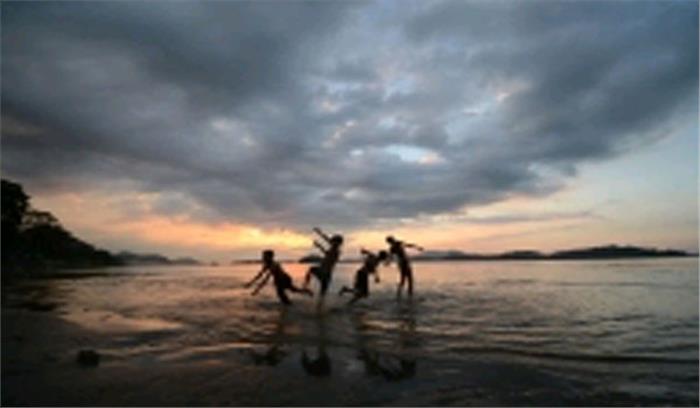 नदियों को लेकर भारत से संपर्क बनाए रखेंगे : चीन