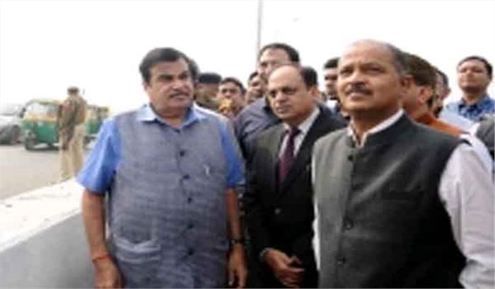 घातक सड़क दुर्घटनाओं को 50 फीसदी घटाएंगे : गडकरी