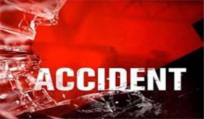  बिहार: सड़क हादसे में जवान की मौत, 15 घायल