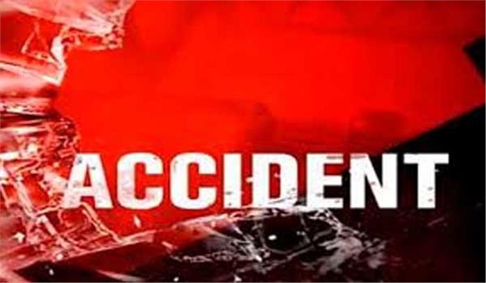 समस्तीपुर में पिकअप वैन की चपेट में आने से एक व्यक्ति की मौत , सड़क जाम