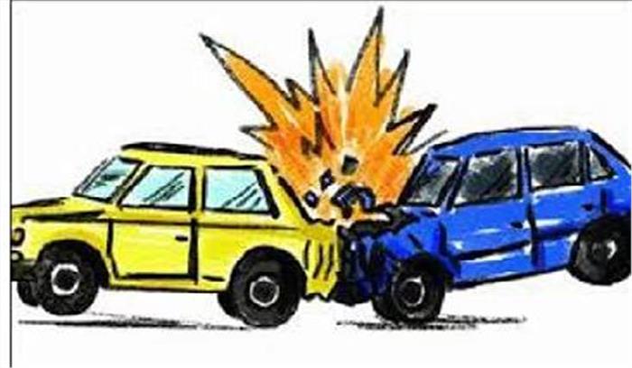 सड़क हादसे में सात श्रद्धालुओं की मौत