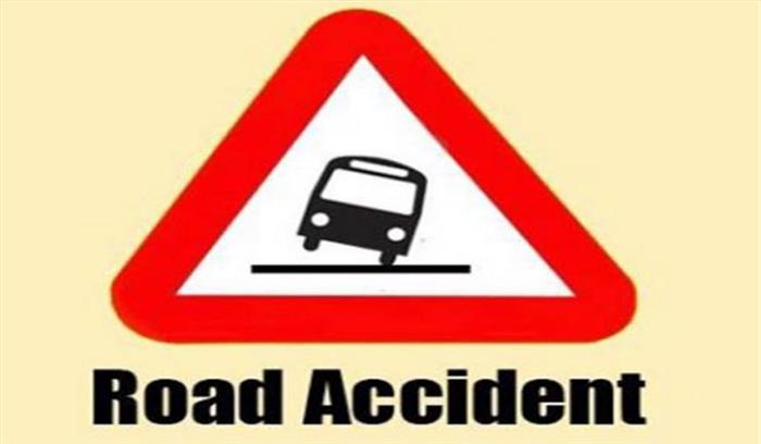 सड़क हादसे मे दो श्रमिकों की मौत