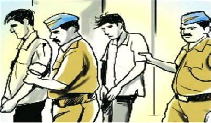 डकैती की योजना बनाते सात डकैत गिरफ्तार,हथियार बरामद