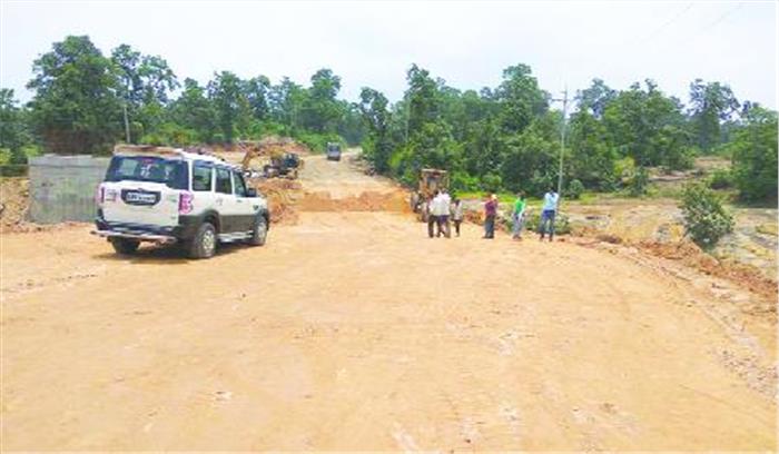 अस्थायी पुल से आवागमन शुरू