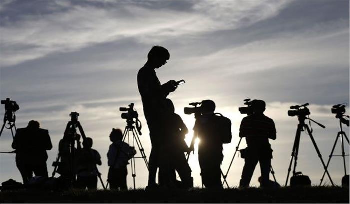 पिछले साल की तुलना में पत्रकारों के खिलाफ हिंसा के मामले बढ़े