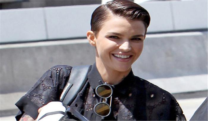 हॉलीवुड को मजबूत महिला नायिका की जरूरत: रूबी रोज