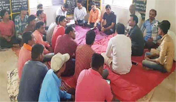 ग्राम भुरकोनी में हुई भाजयुमो पिथौरा ग्रामीण मंडल की बैठक