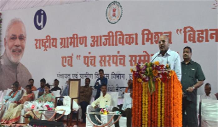 बिहान से जुड़कर आत्मनिर्भर हो रही महिलाएं : चंद्राकर