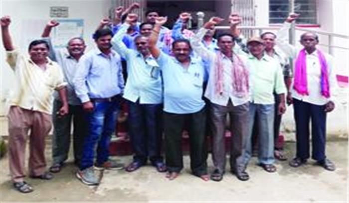 ग्रामीण डाकसेवक 4 सूत्रीय, मांगों को लेकर  हड़ताल पर