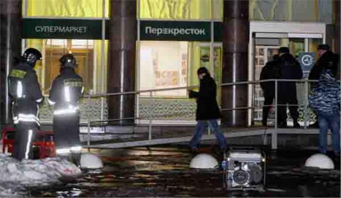 रूस के सेंट पीर्ट्सबर्ग में दुकान के भीतर विस्फोट, 10 घायल