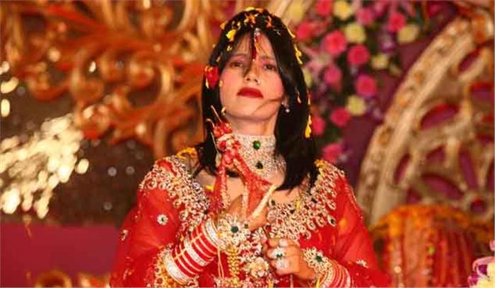 राधे मां के खिलाफ थाने में शिकायत