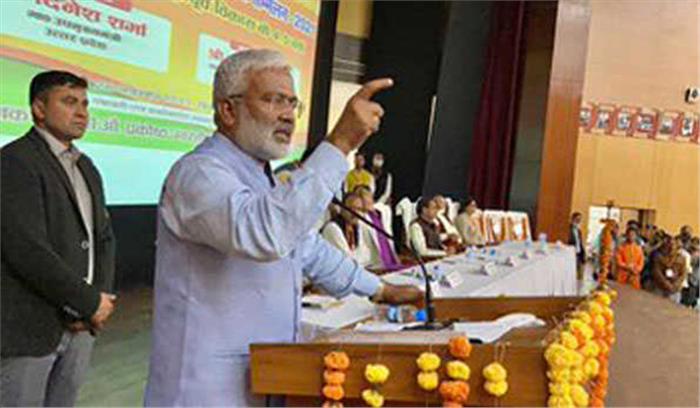 सपा-बसपा-कांग्रेस का काकटेल सरकार के कामो पर लगाना चाहता है ब्रेक : स्वतंत्रदेव