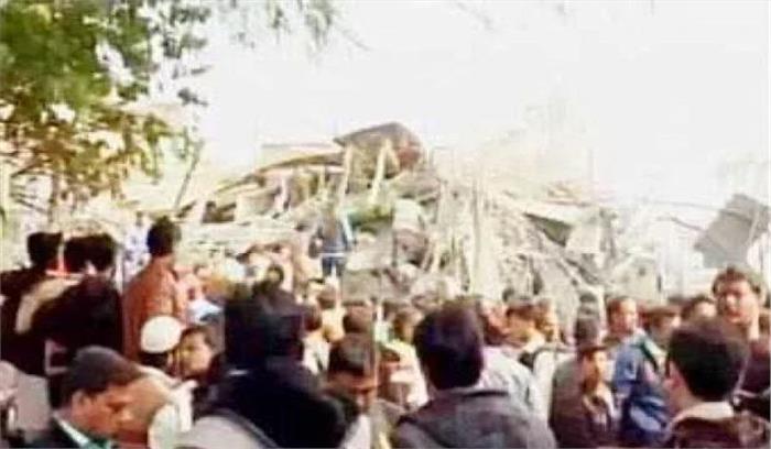  SP नेता आलम की बनती इमारत गिरी, 7 की मौत