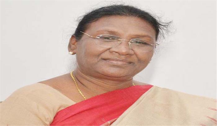 एसटी लाभुकों को योजनाओं का लाभ देने के लिए हो व्यापक प्रयास : द्रौपदी