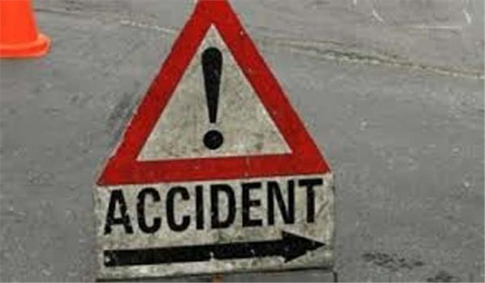 सहारनपुर में ट्रैक्टर पलटने से एक ही परिवार के तीन लोगों की मौत