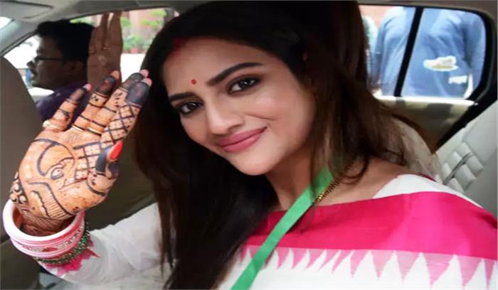 तृणमूल की सांसद नुसरत जहां मौलानाओं के निशाने पर