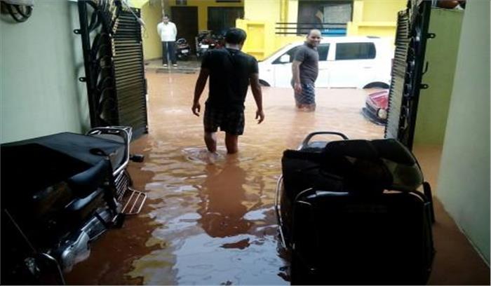 कॉलोनियों में जल भराव की स्थिति, लोग परेशान