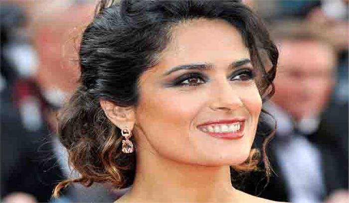 फ्रीडा की शूटिंग के दौरान बंदरों ने सलमा पर किया था हमला