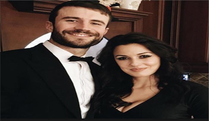 सैम हंट और हन्नाह रचाई शादी