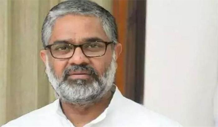 नीरज शेखर ने ली राज्यसभा की सदस्यता की शपथ