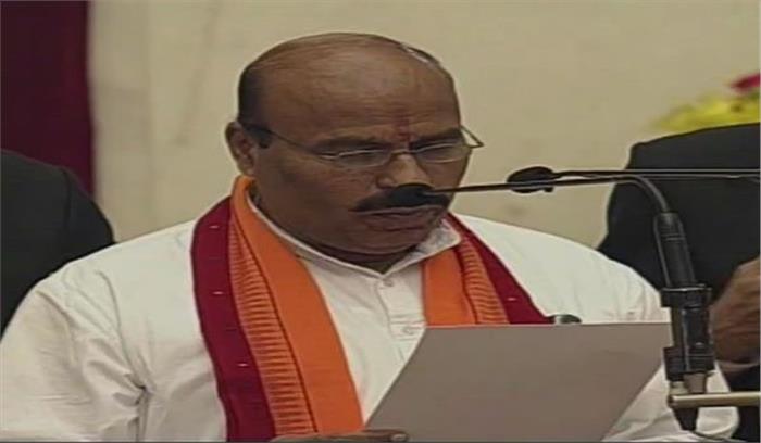 झांसी : पूर्व पार्षद वीरेंद्र सिंह को बदमाशों ने मारी गोली झांसी : पूर्व पार्षद वीरेंद्र सिंह को बदमाशों ने मारी गोली