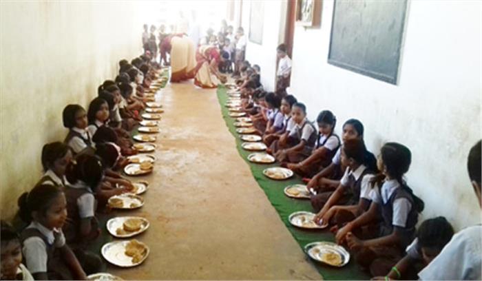 सशिमं में कन्या पूजन