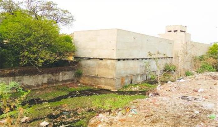 सरस्वती शिशु मंदिर का कारनामा निगम अधिकारियों पर मिलीभगत का आरोप