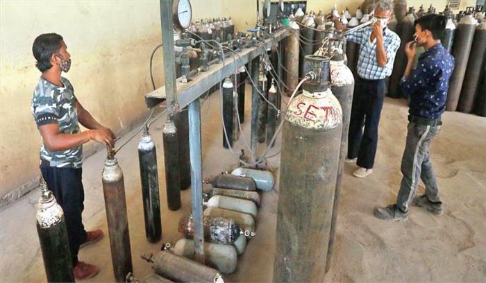 दिल्ली के सरोज अस्पताल ने ऑक्सीजन की कमी के कारण मरीजों को भर्ती करना किया बंद दिल्ली के सरोज अस्पताल ने ऑक्सीजन की कमी के कारण मरीजों को भर्ती करना किया बंद