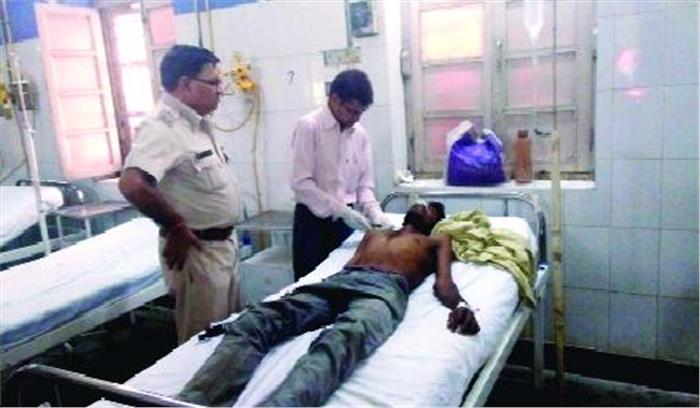 पुलिस की पिटाई से क्षुब्ध युवक ने खाया जहर