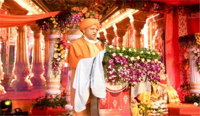 सरयू तीरे आस्था और आत्मीयता के दीप जले