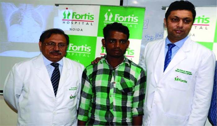 फोर्टिस के डॉक्टर ने युवक के दिल से निकाला पीतल का टुकड़ा