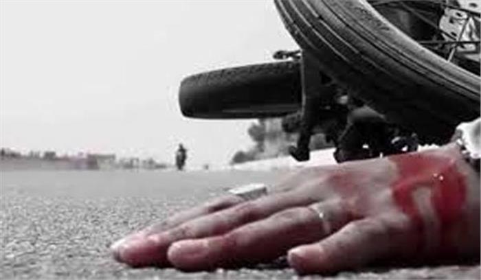 ऑटो की टक्कर से बाइक सवार की मृत्यु