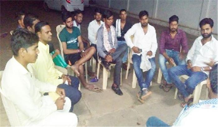 दंतेवाड़ा नक्सली हमले कें शहीदों को दी श्रद्धांजलि