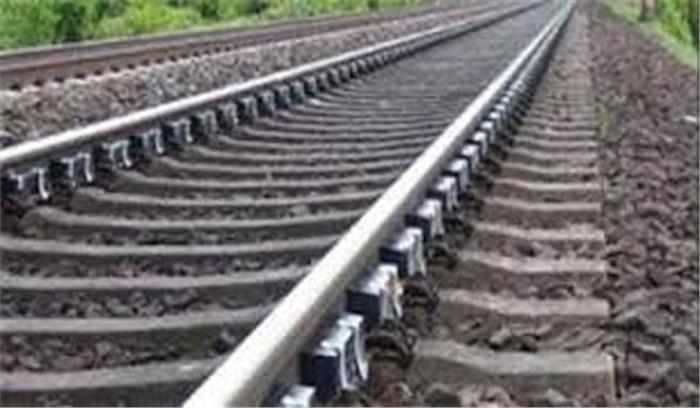 बिहार में सत्याग्रह एक्सप्रेस से युवक की मौत