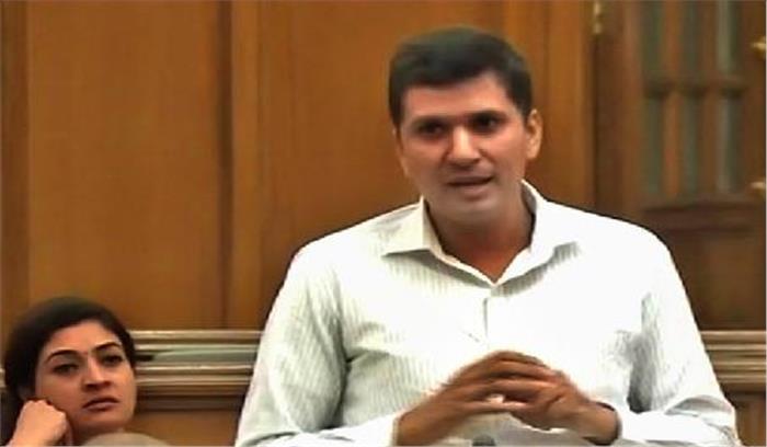 सौरभ भारद्वाज पर लटकी गिरफ्तारी की तलवार