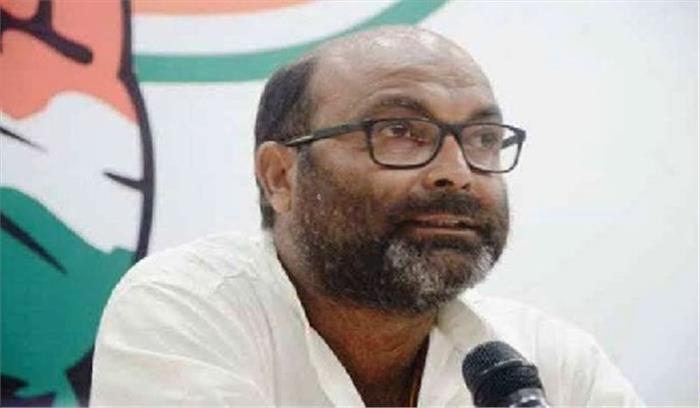 घोटालों पर सरकार की चुप्पी संदेहास्पद : लल्लू